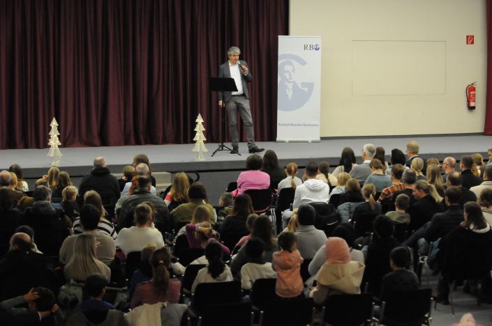 Tag der offenen Tür am Rudolph-Brandes-Gymnasium – 29.11.2025